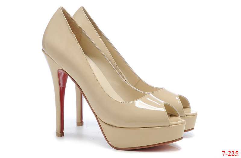 Chaussures Christian Louboutin Pas Cher Vendange Prix Chaussures Christian Louboutin Pas Cher